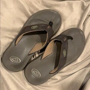 Women’s reef flip flops